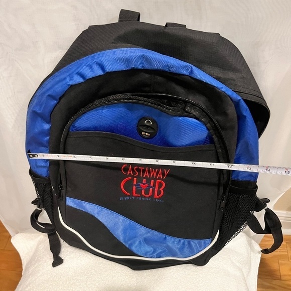 Disney castaway club backpack - Picture 1 of 5